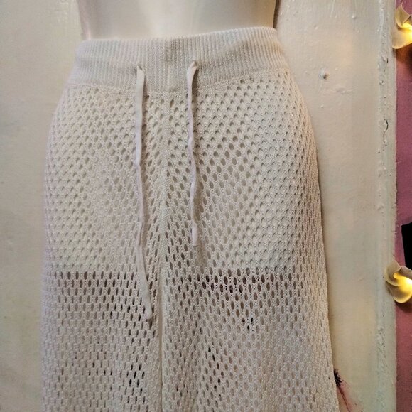 White (S) Loose Mesh Lounge Outfit - Picture 6 of 11